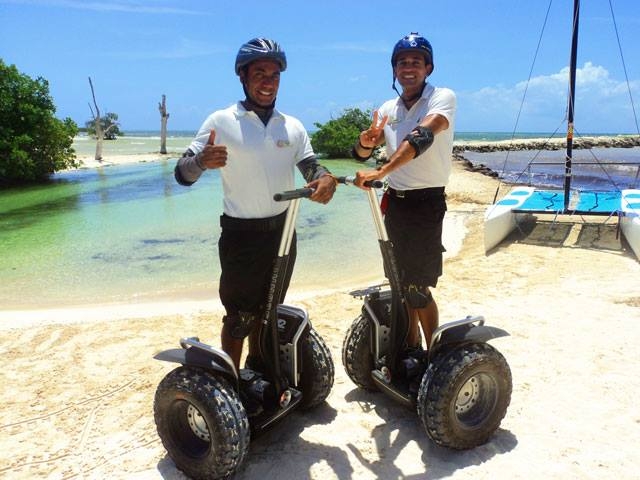  Steigen Sie auf den Segway 